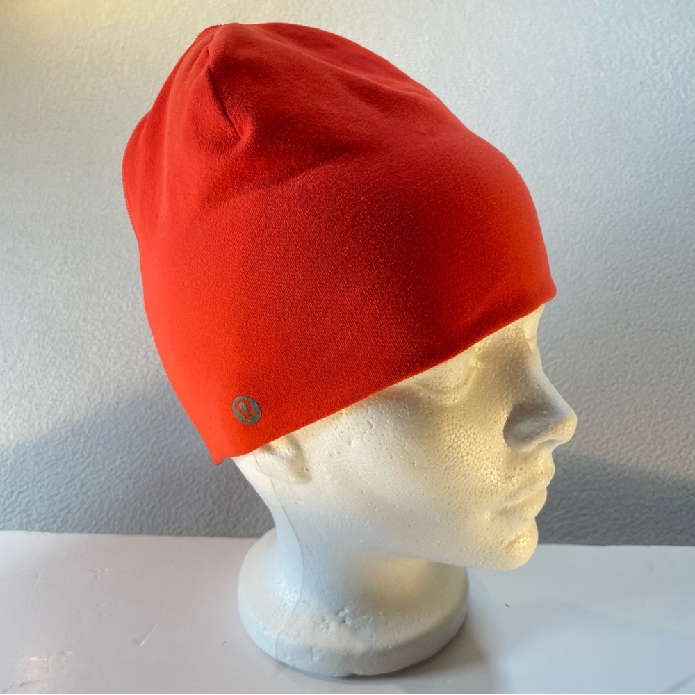 Lululemon Women’s Running Ponytail Beanie One Size